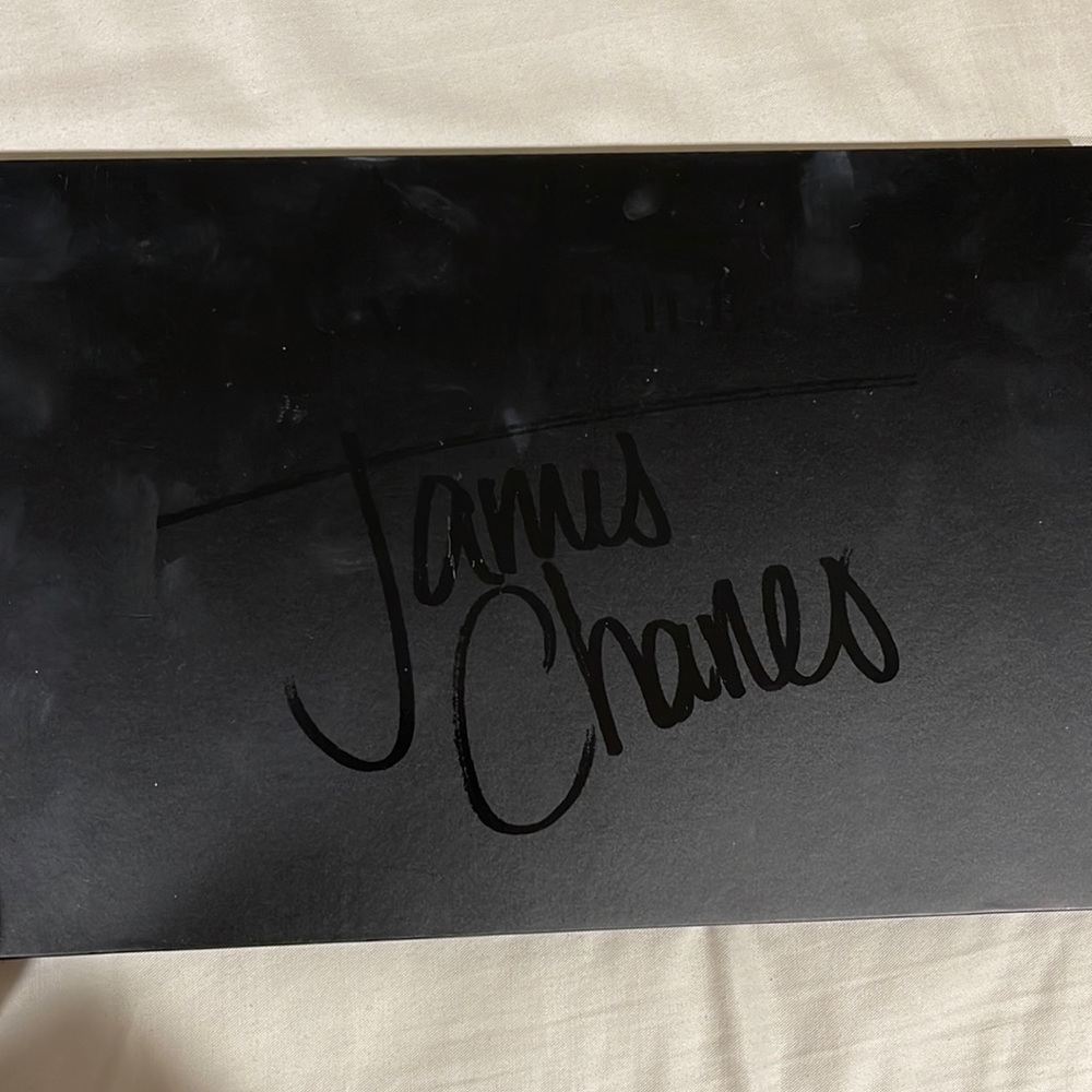 James Charles pallet used once